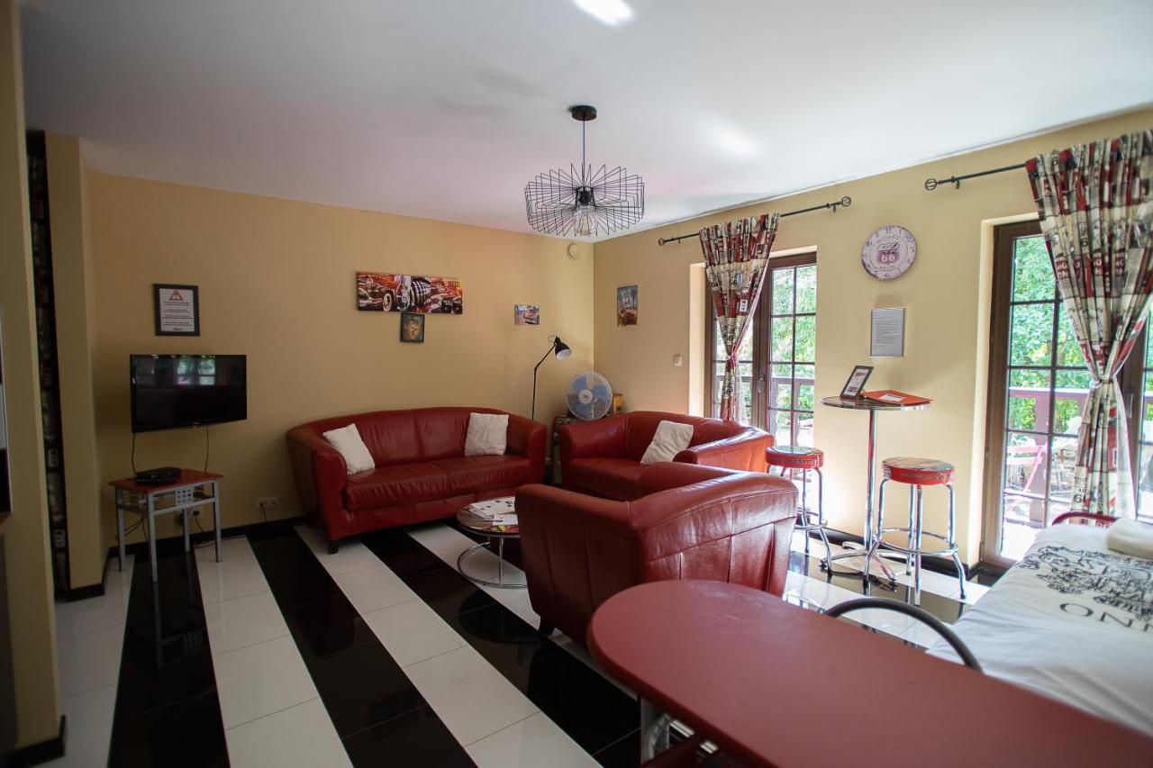 שאודפונטיין Guest House Western-City מראה חיצוני תמונה