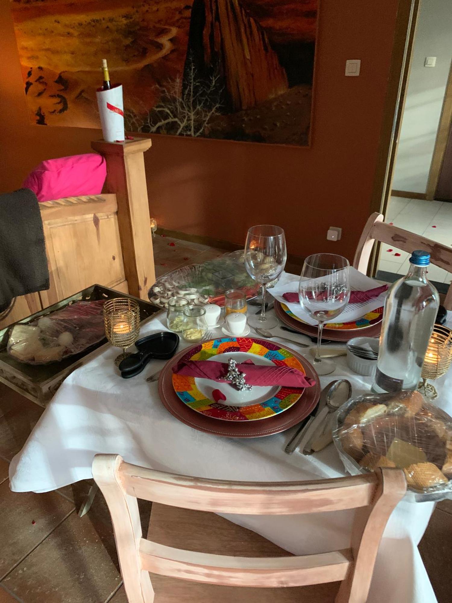 שאודפונטיין Guest House Western-City מראה חיצוני תמונה