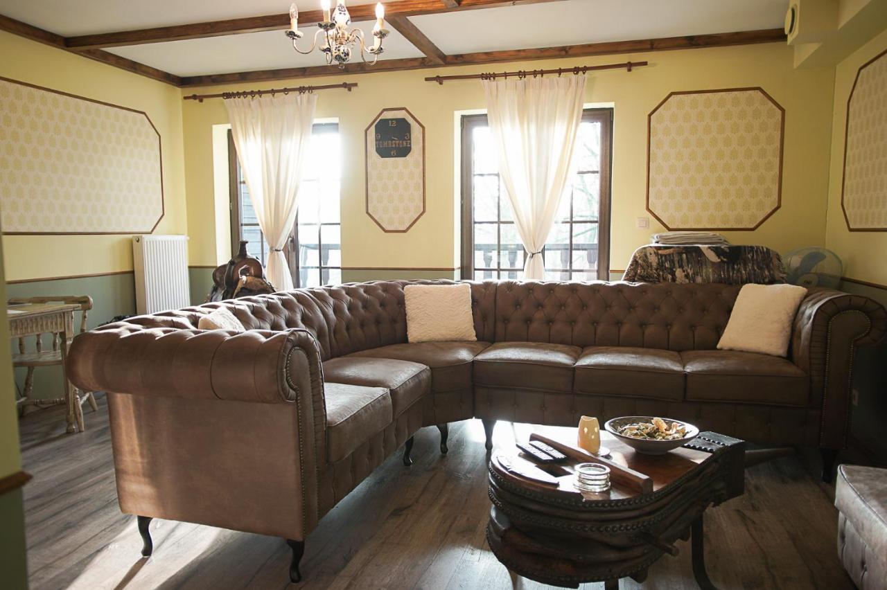 שאודפונטיין Guest House Western-City מראה חיצוני תמונה