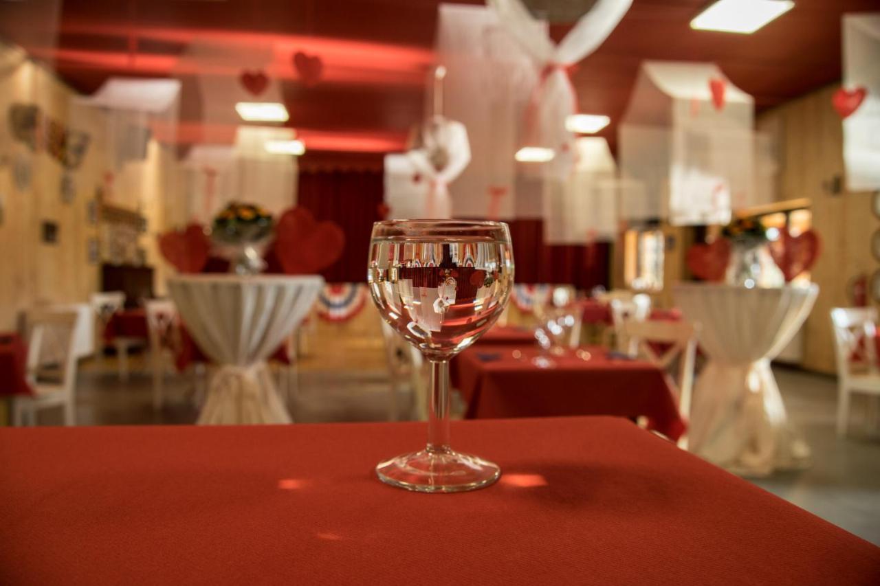 שאודפונטיין Guest House Western-City מראה חיצוני תמונה